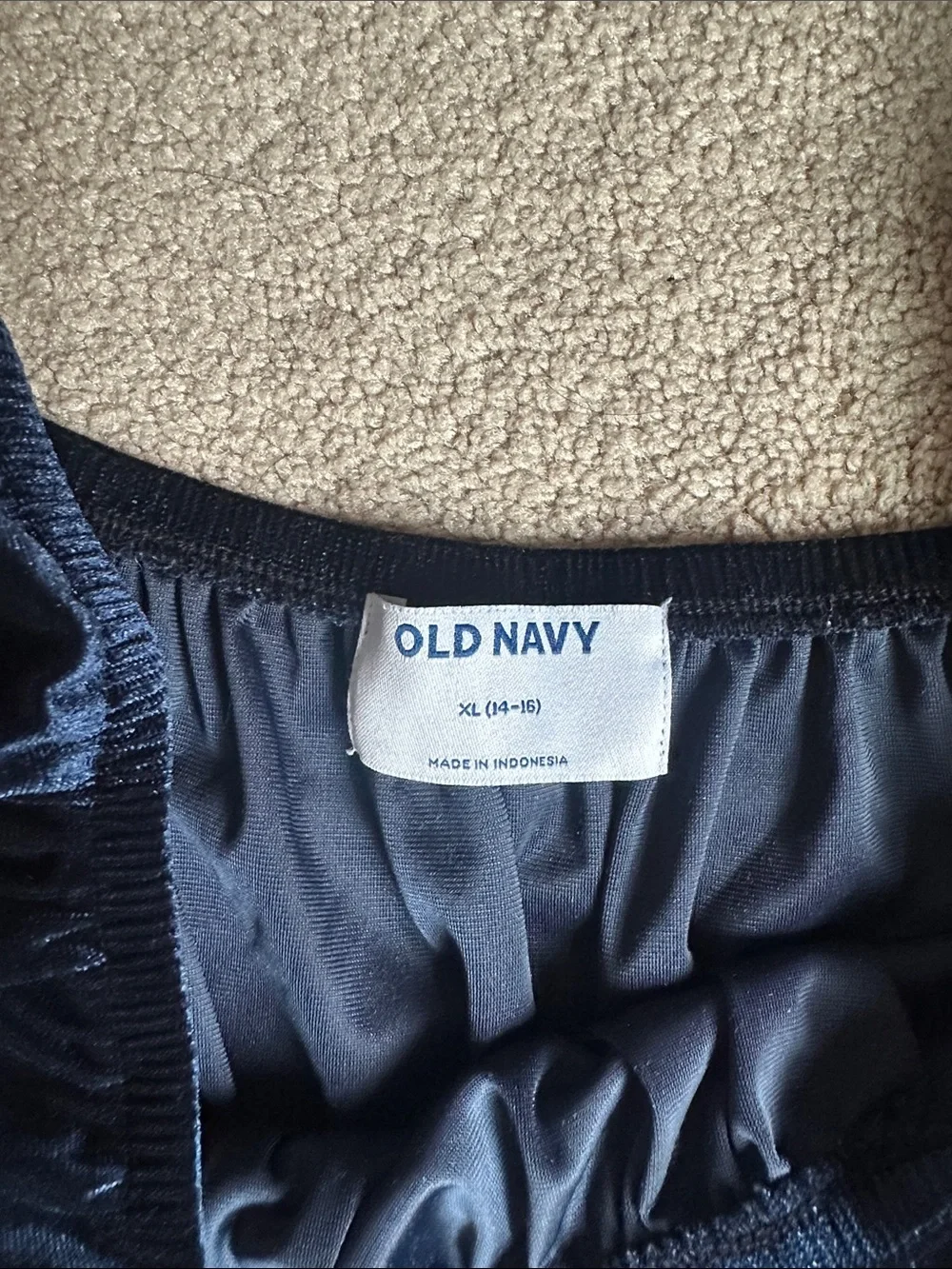 Old Navy Navy Velvet Puff-Sleeve Jumpsuit